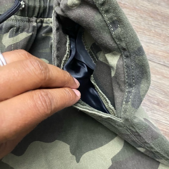 Men Camo Print Pocket Side Pants size XL - Picture 3 of 9